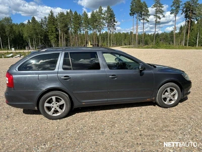 Skoda Octavia 2012, kuva 3/10