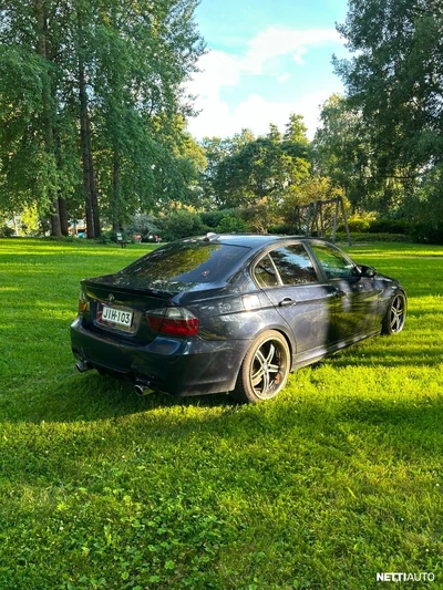 BMW 335 2009, photo 2/12