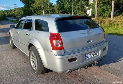 Chrysler 300C AWD 5.7 HEMI Automaatti 2005, photo 5/10