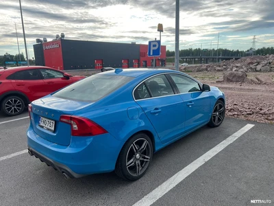 Volvo S60 2014, photo 4/18