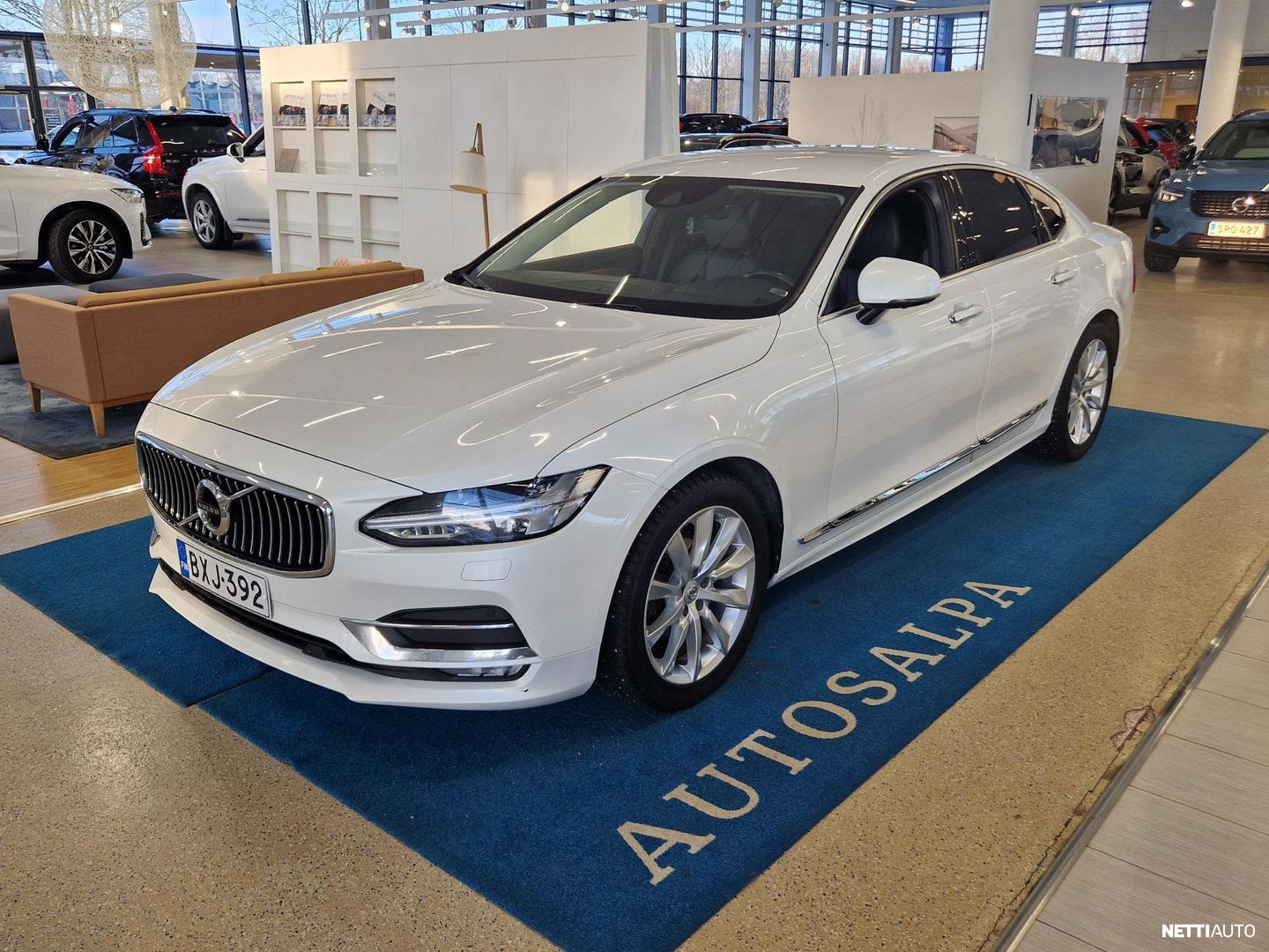 Volvo S90