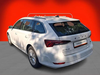 Skoda Octavia 2023, photo 3/4