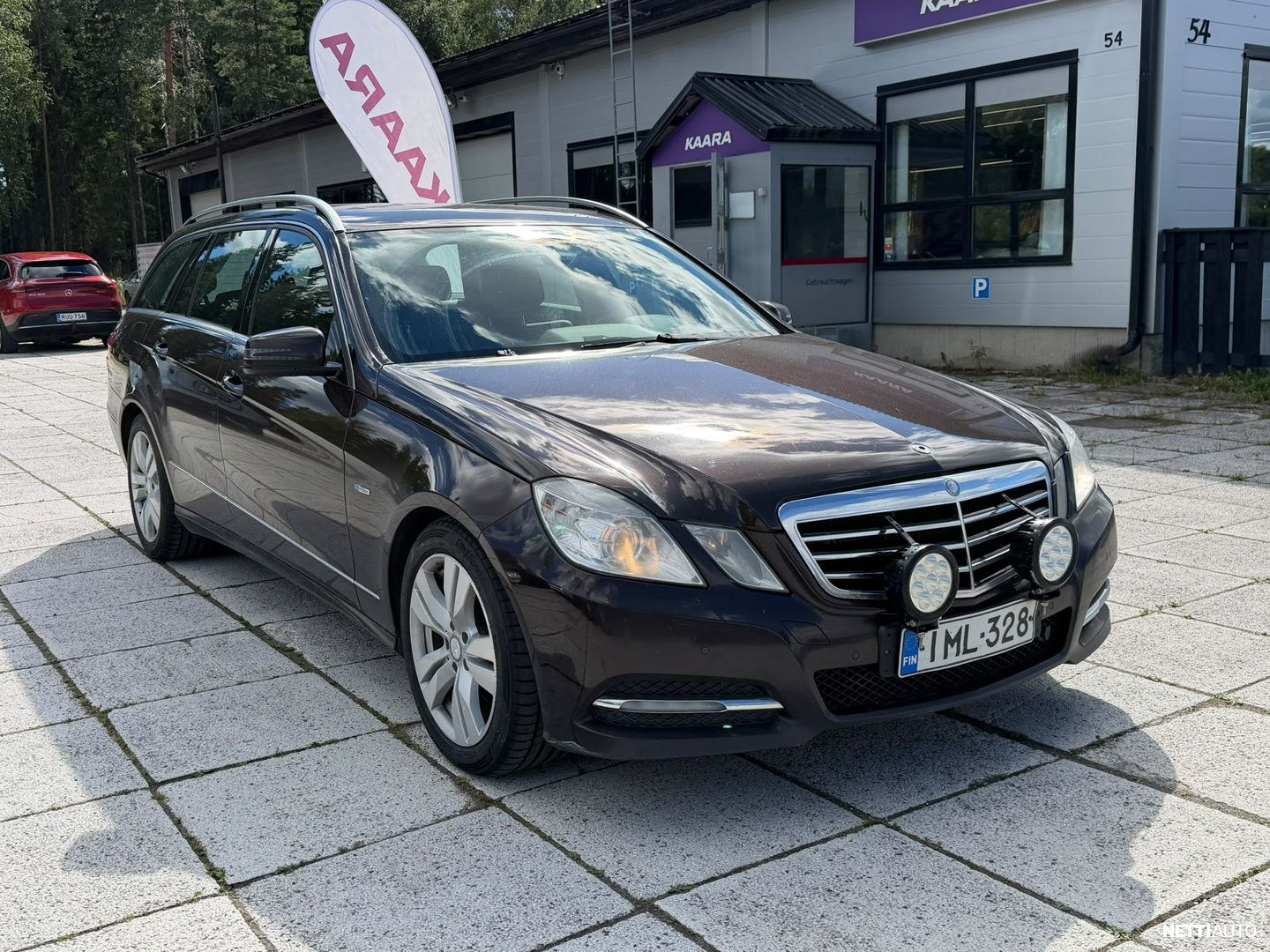 Mercedes-Benz E