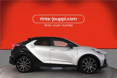 Toyota C-HR 2024, photo 6/33
