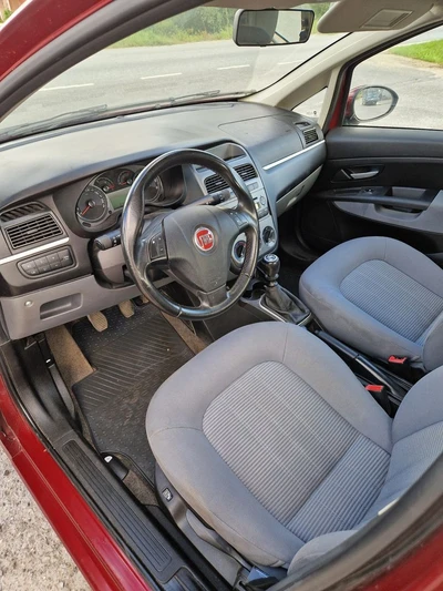 Fiat Linea Dynamic 1,4 8v 77hv Bensiini 2010, kuva 6/11