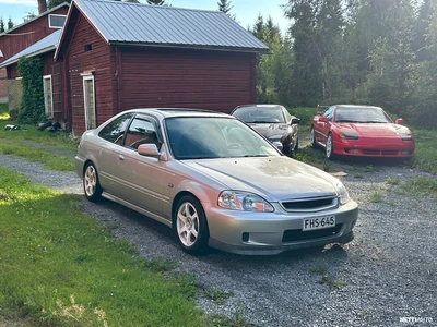 Honda Civic 1999, kuva 1/12