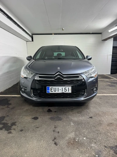 Citroen DS4 2011, photo 4/9