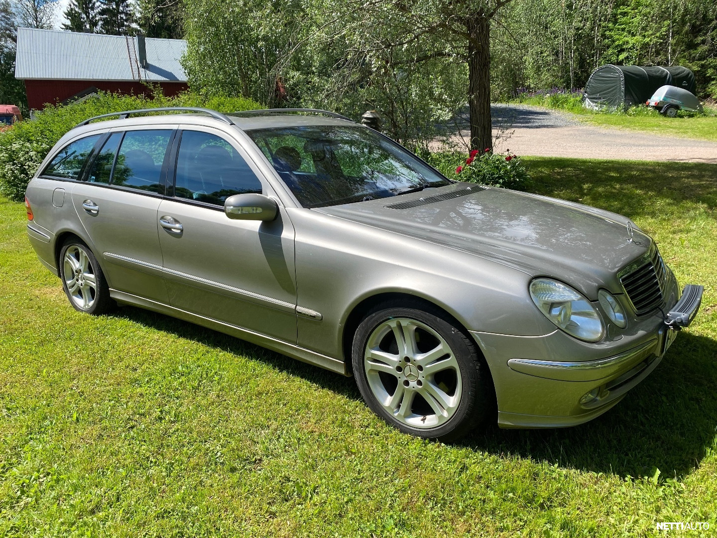 Mercedes-Benz E