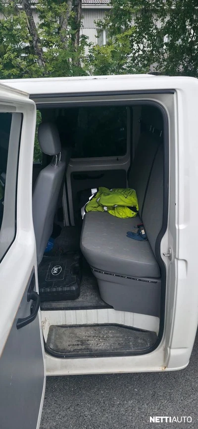 Volkswagen Transporter 2009, photo 6/7
