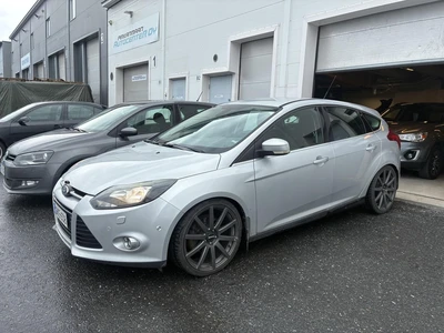 Ford Focus 2012, photo 2/6