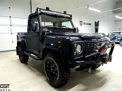 Land Rover Defender 2003, photo 6/33
