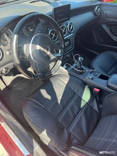 Mercedes-Benz A BE Premium Business 2013, kuva 6/6