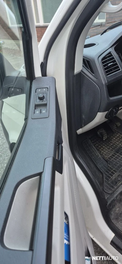 Volkswagen Transporter 2017, kuva 6/16