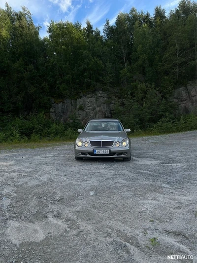 Mercedes-Benz E 280 2005, kuva 3/11