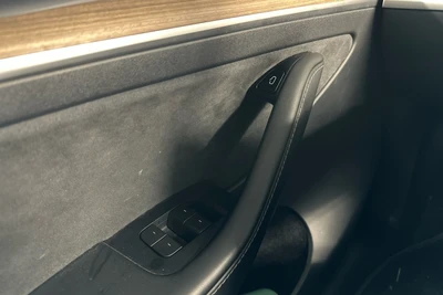 Tesla Model Y Long Range 2021, kuva 7/19