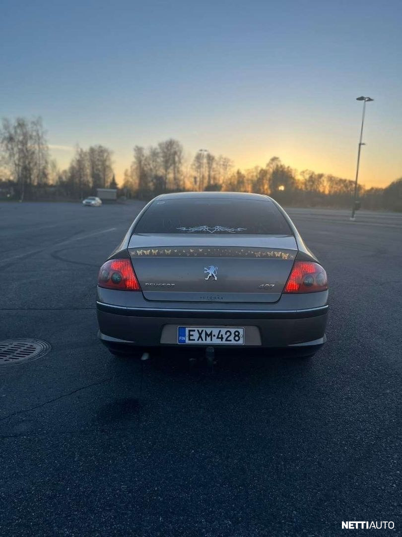Peugeot 407
