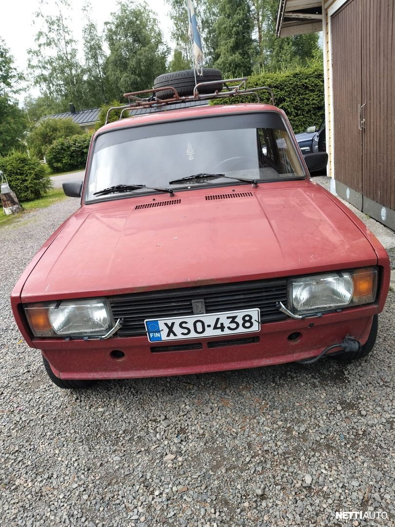 Lada 2104