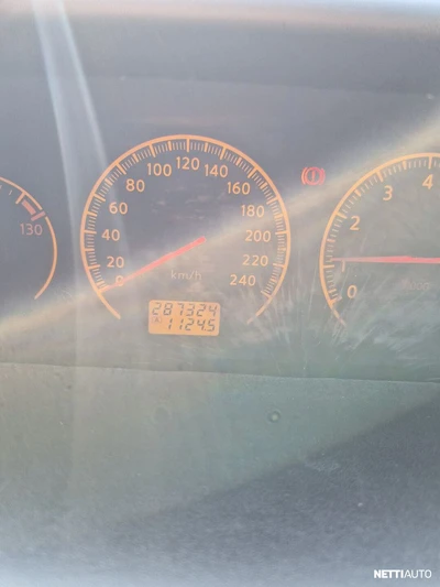 Nissan Primera 2007, kuva 7/7
