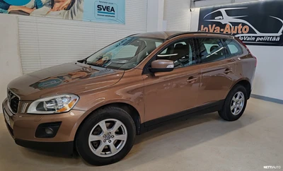 Volvo XC60 2,4D AWD Kinetic aut 2010, photo 1/23