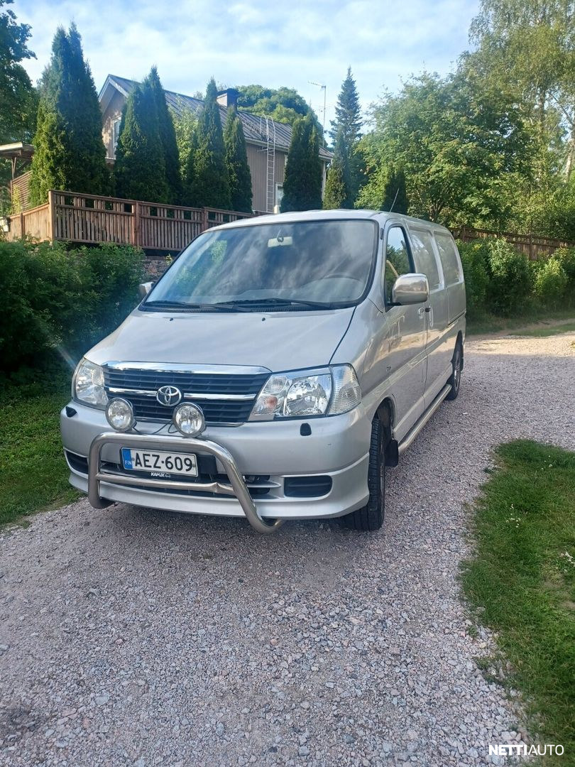 Toyota Hiace