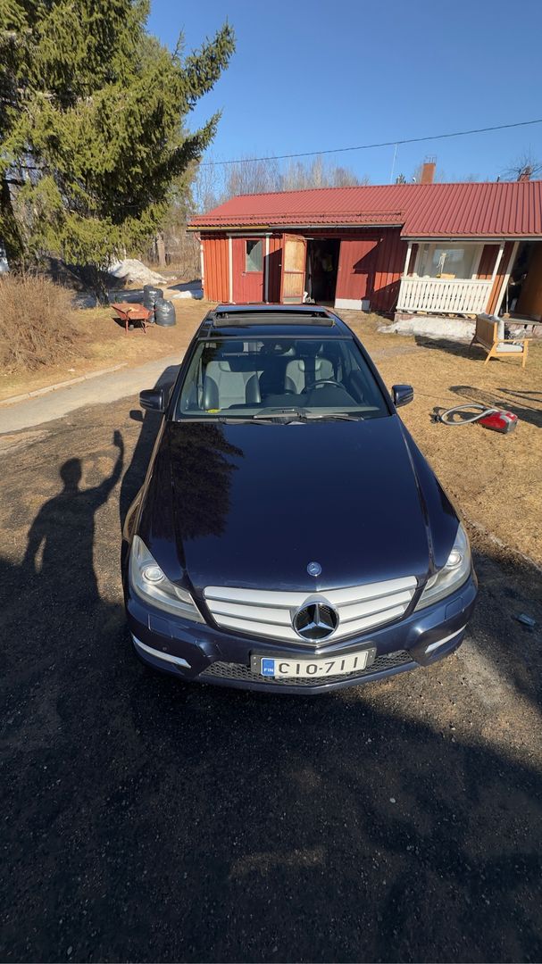 Mercedes-Benz C