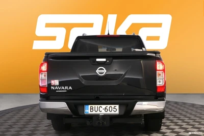 Nissan Navara 2017, photo 7/37