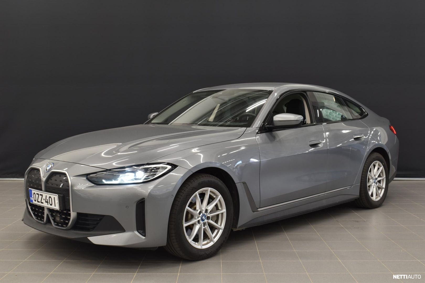 BMW i4