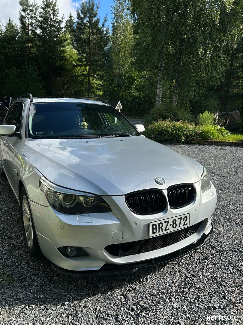 BMW 525
