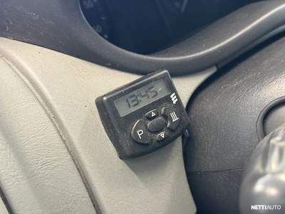 Nissan Primastar 2011, photo 7/7