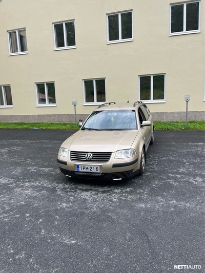 Volkswagen Passat 2002, photo 3/7