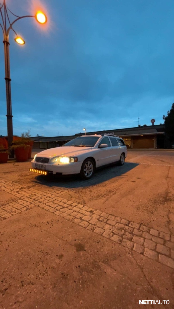 Volvo V70