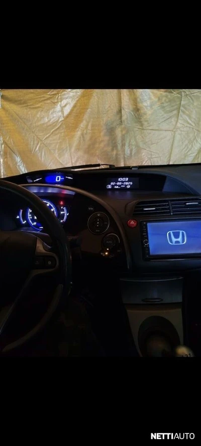 Honda Civic 4D 1,8i Comfort 2008, kuva 2/9