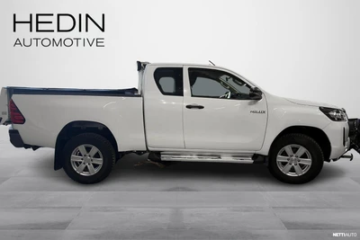 Toyota Hilux Extra Cab 4WD 2,4D Life 2021, photo 7/36