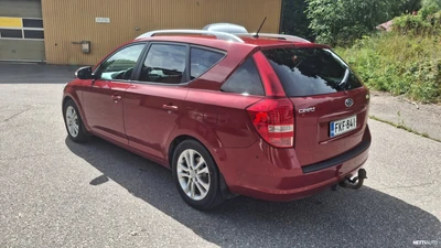 Kia Ceed 2011, kuva 4/14