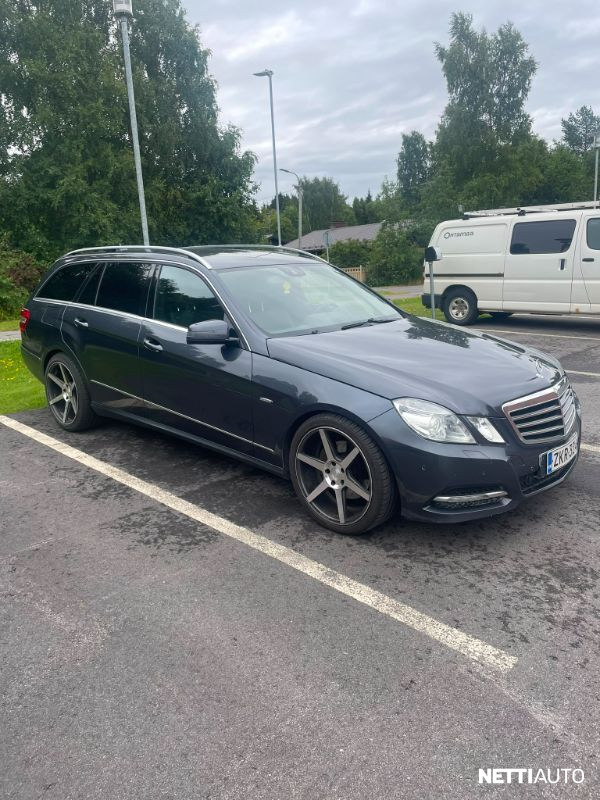 Mercedes-Benz E