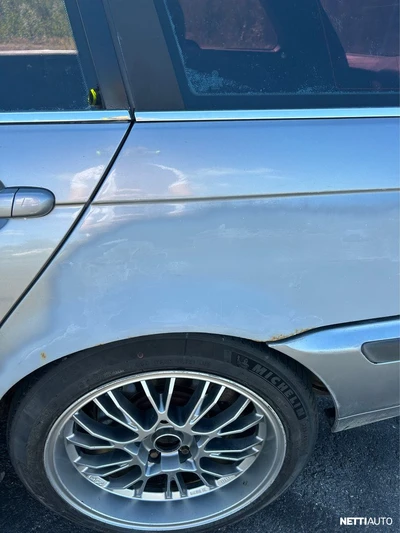 BMW 330 2004, kuva 7/10
