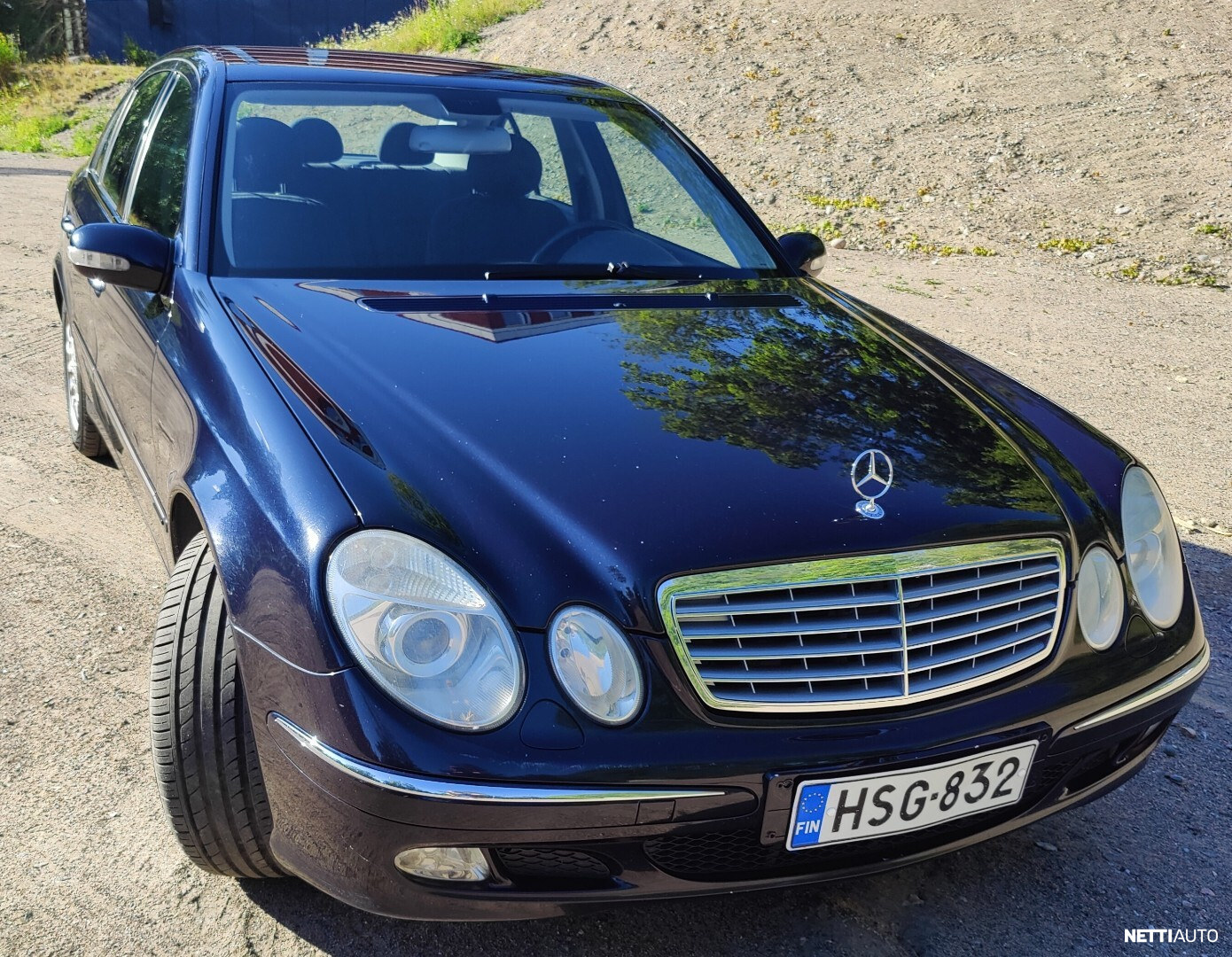 Mercedes-Benz E 320