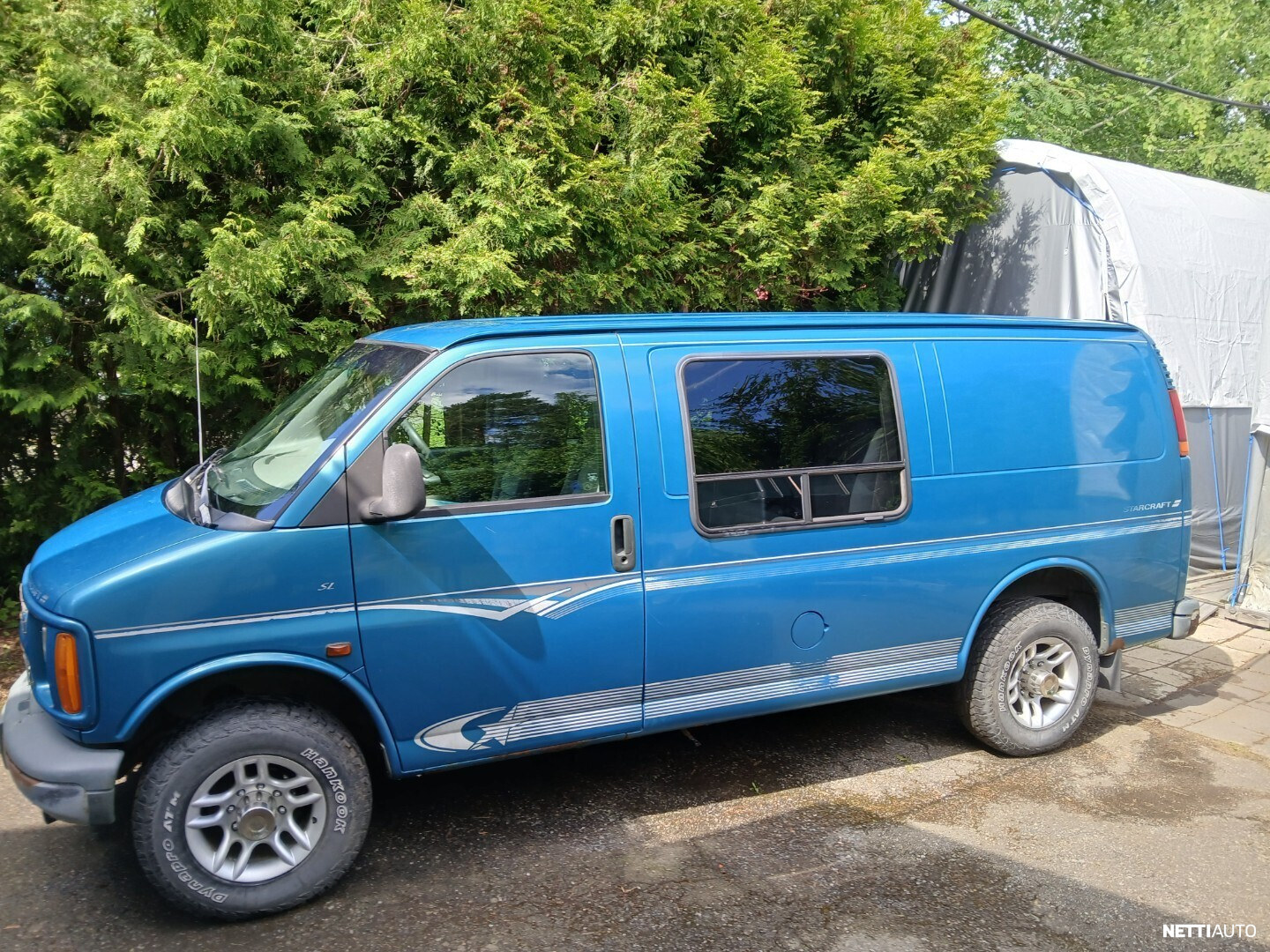 Chevrolet Express 2500