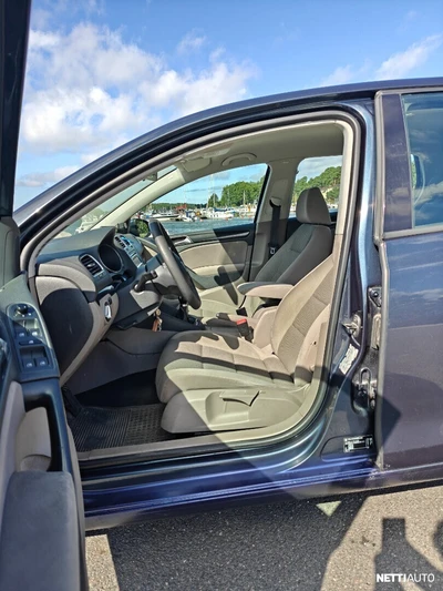 Volkswagen Golf 2010, kuva 3/10