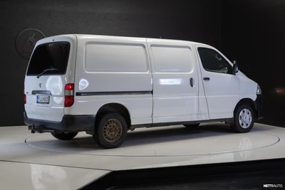 Toyota Hiace 2,5 D-4D 95 4ov pitkä 2009, photo 4/18