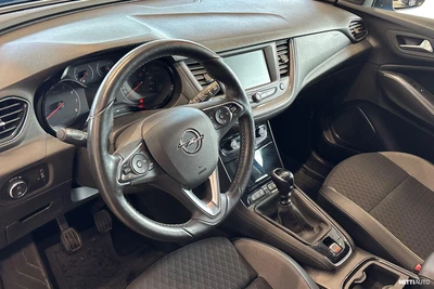 Opel Grandland X 2018, kuva 6/10