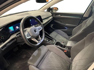 Volkswagen Golf 2023, photo 7/36