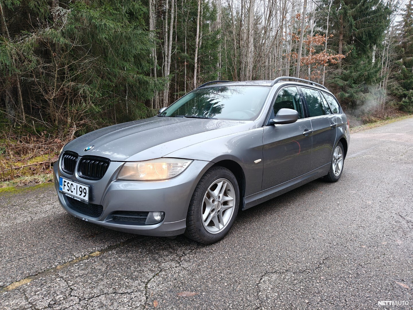 BMW 320