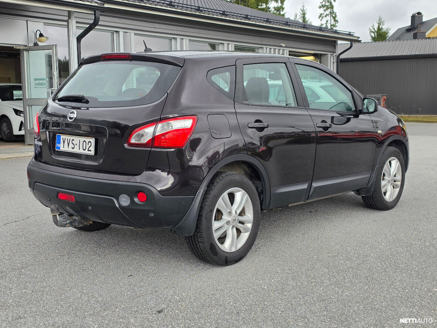 Nissan Qashqai 2010, photo 5/17