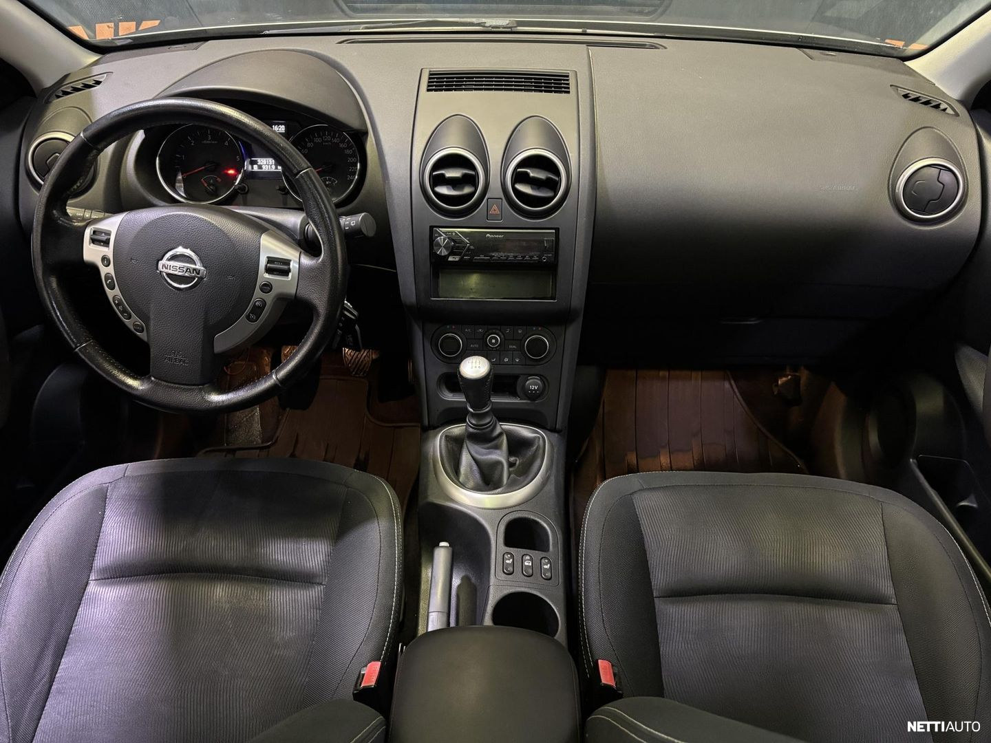 Nissan Qashqai+2 2013, photo 6/14