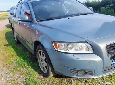 Volvo V50 1,8 (125 hv) Platinum man 2008, photo 7/17