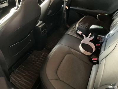 Kia Niro Business Luxury 64,8 kWh 204 hv 2023, kuva 4/8