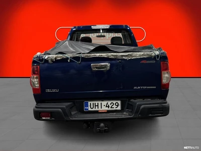 Isuzu D-Max Space Cab 2,5 MT LS 2010, kuva 7/25