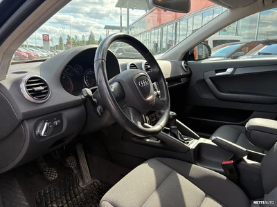 Audi A3 2010, photo 6/10