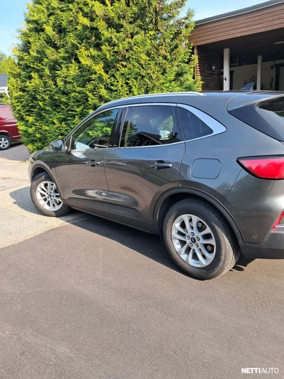 Ford Kuga 2020, kuva 3/9